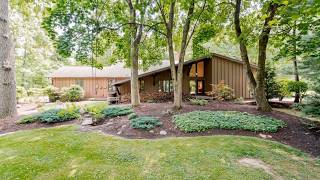 Private 1.8-Acre Retreat in Moreland Hills, OH | 242 Springdale Ln | $734,900