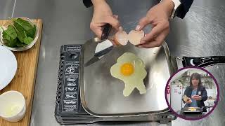 Sunny Side Up egg using the Saladmaster 11