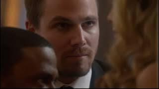 Olicity - Arrow - 1x15 Pt.10 - 'Talk me through. Stay calm'
