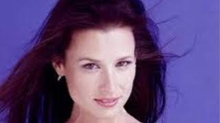 13 Sexy Photos of Shawnee Smith