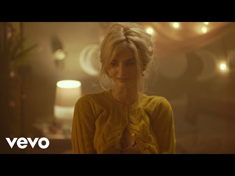 Beatrice Quinta ft. VillaBanks - Manette (Visual Video)