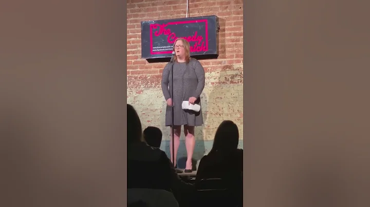 JULIE MOYA COMEDY CATCH 1