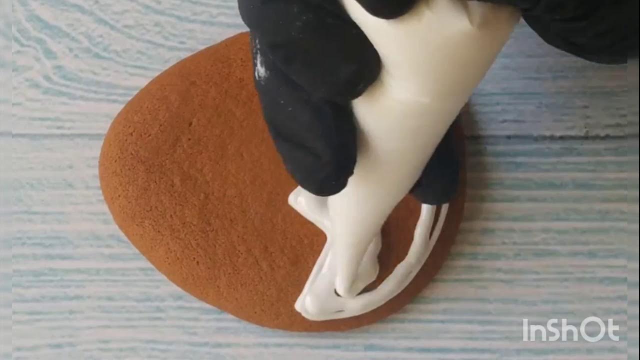 Пасхальный пряник: забавный цыпленок в яйце - YouTube