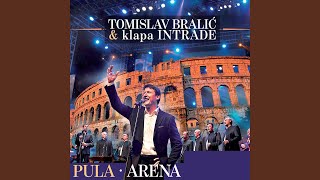 Video thumbnail of "Tomislav Bralic I Klapa Intrade - Zalutali pogled (Live at arena pula)"