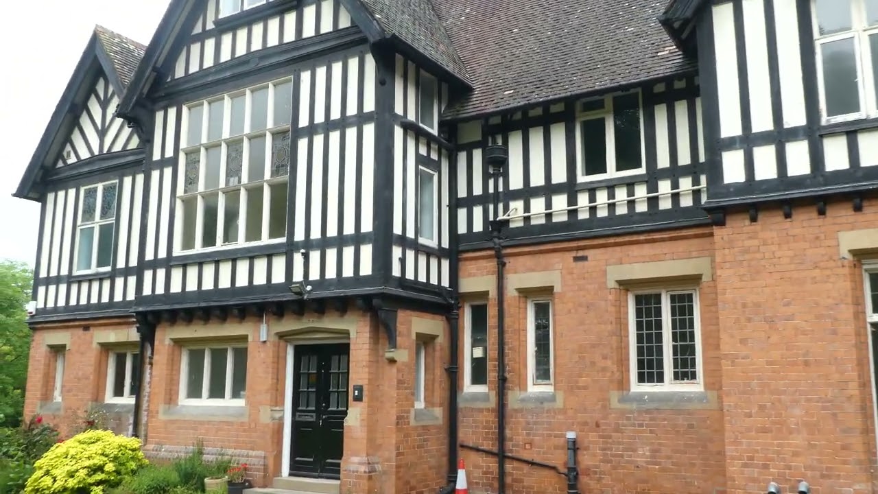 At Risk Hathaway Lodge, 17 Lansdowne Rd, Colwyn Bay LL29 7YD