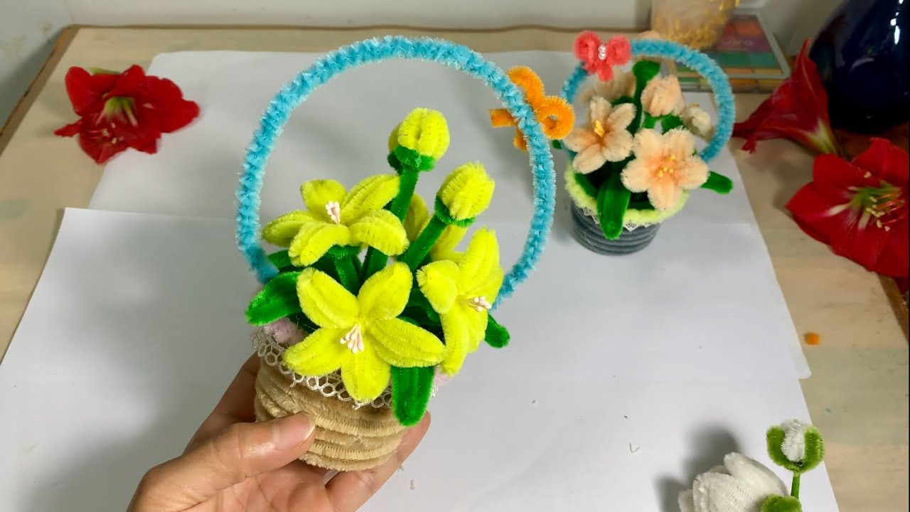 Cách làm giỏ hoa mini bằng kẽm Nhung - YouTube