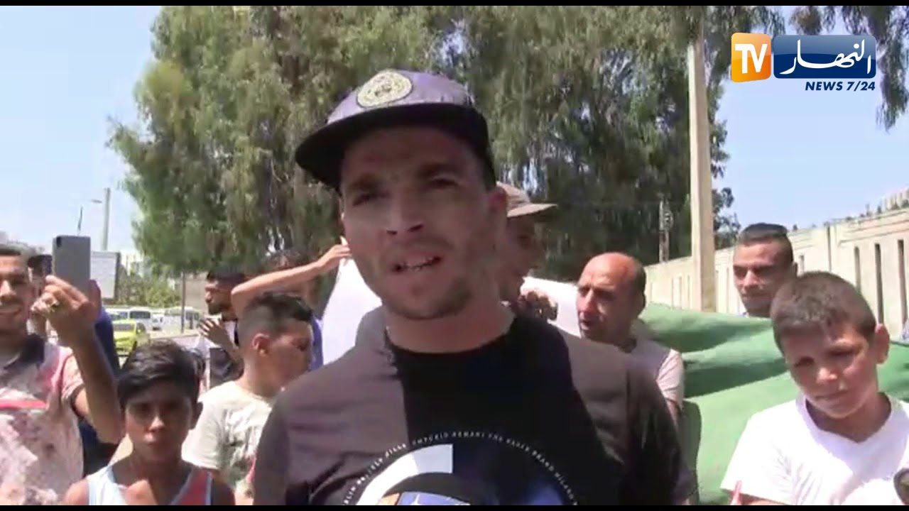 سكيكدة: احتجاج سكان حي الواهم مصابح عمار  