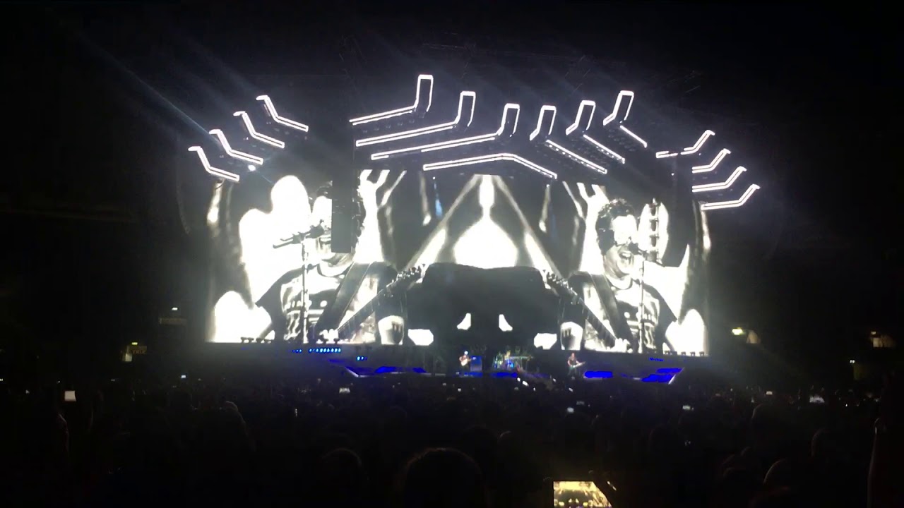 Knights Of Cydonia Live At Rome Olympic Stadium