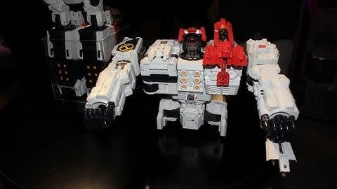 New York Toy Fair 2013: Hasbro Transformers Metroplex Video Walkthrough