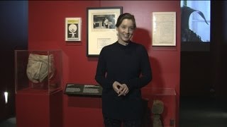 Extended footage of David Bowie as The Elephant Man @Dangerous Minds 9 video