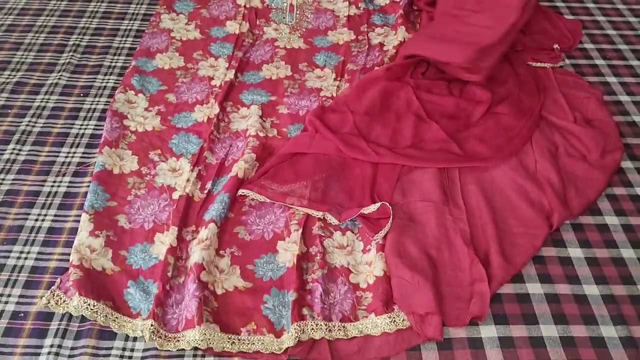आज की वीडियो में, 🎇🎇🙏 पार्टी वियर सूट एकदमहोलसेल प्राइस में 🫴☎️🫴,7082837228