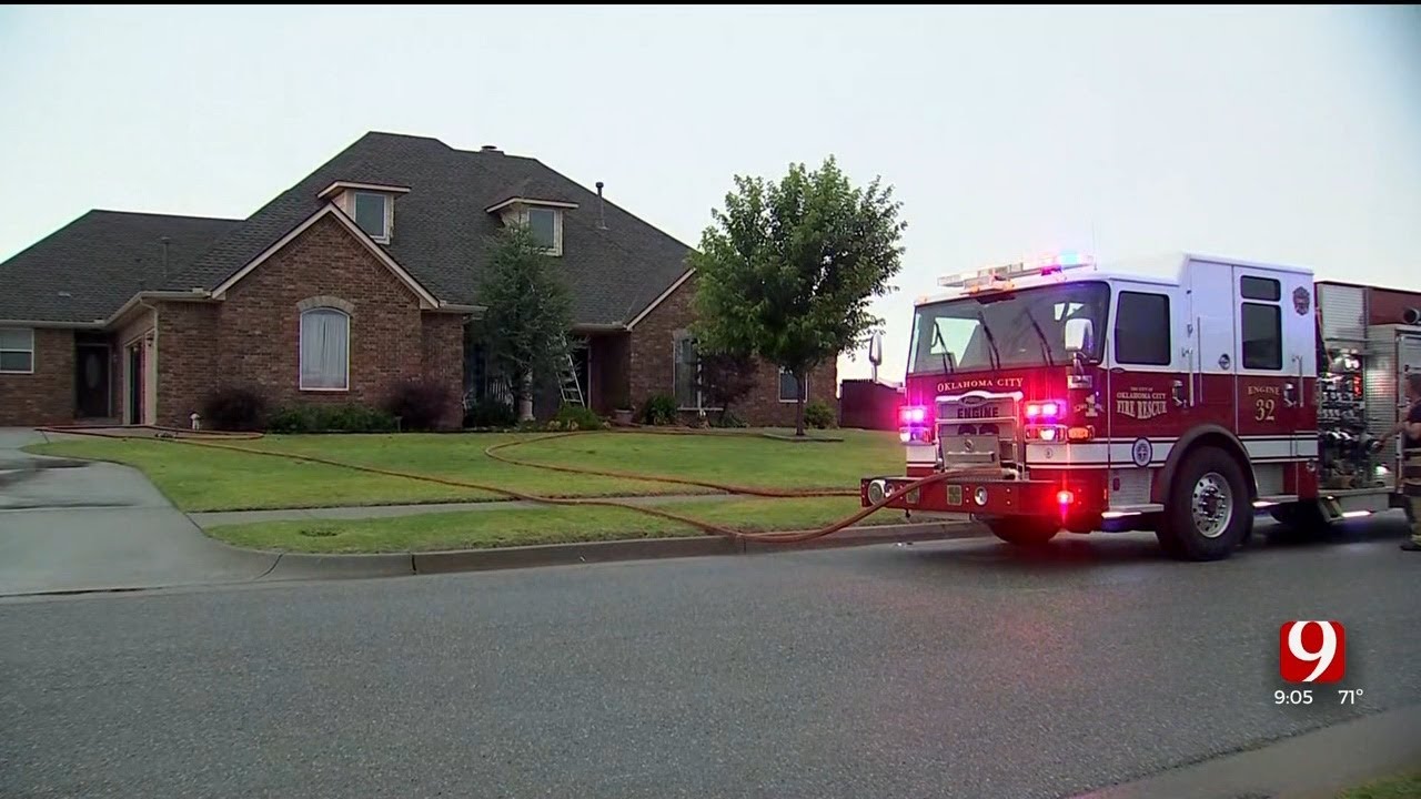 Oklahoma City Firefighters Respond To NW OKC House Fire - YouTube