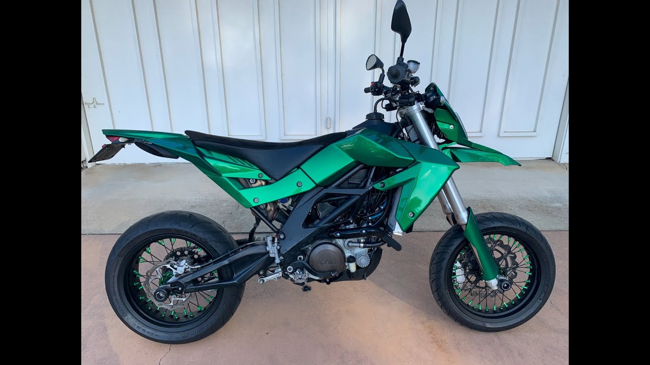 2008 Aprilia SXV 550 – Iconic Motorbike Auctions