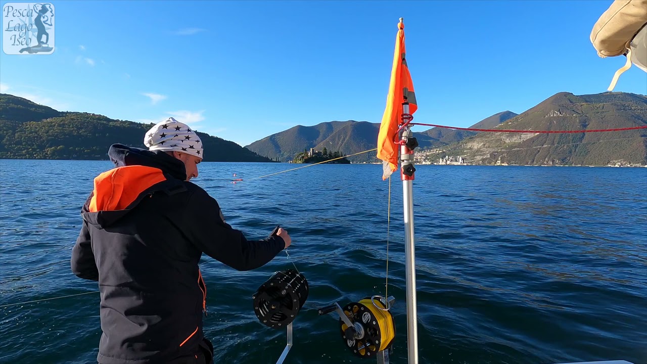 Pesca al cavedano con la Cavedanera Lago di Iseo [1080 HD]