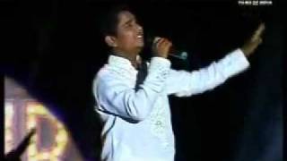 Melodious Kamal Khan Singing 'Ishq Sufiyana'