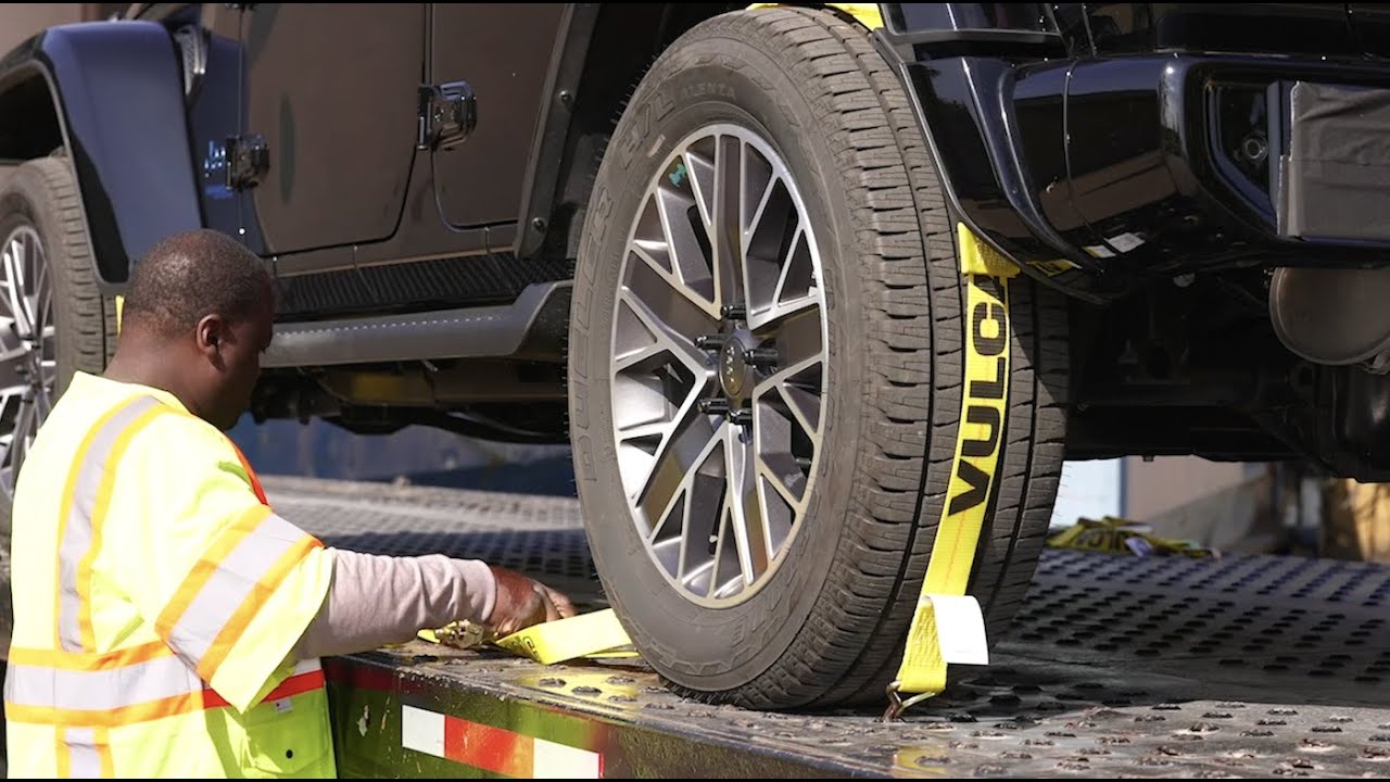 VULCAN Autohauler Car Tie Down with Sliding Idler and Double J-Wire Hooks - 120 Inch