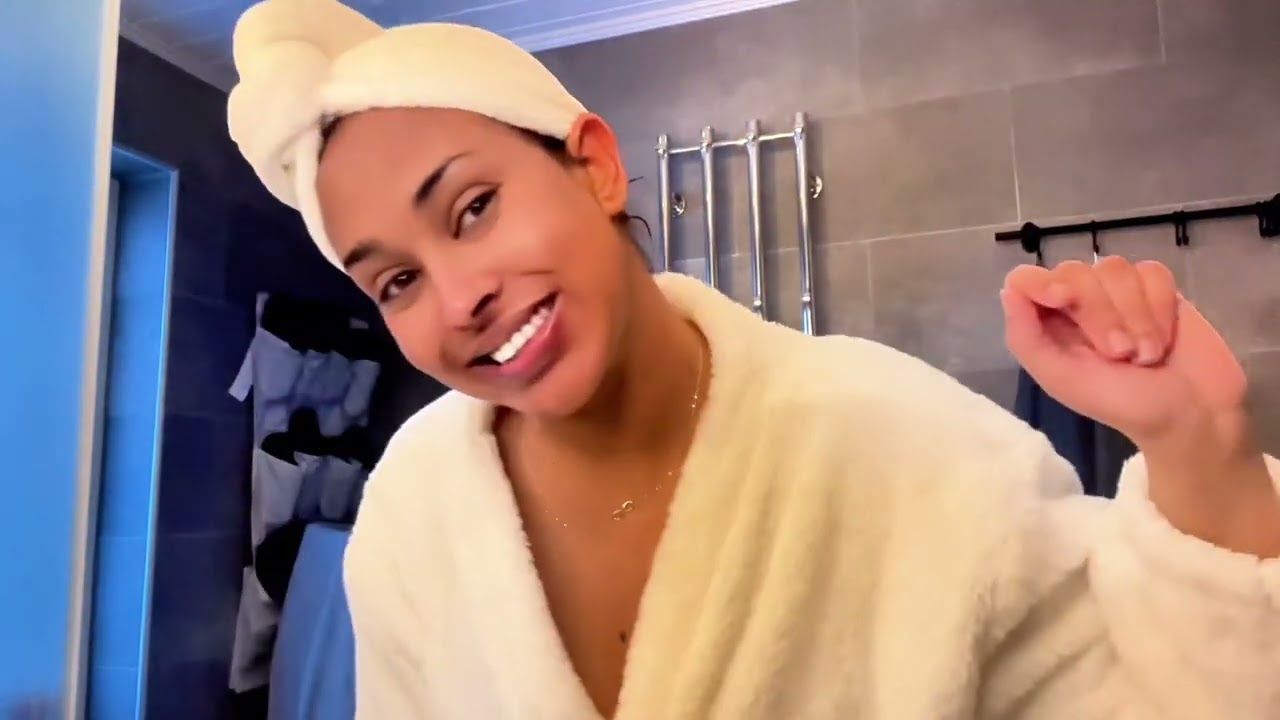 Dhalashadii inanatayda cawo iyo hilib bear 🐻 oo aan cunay 😱