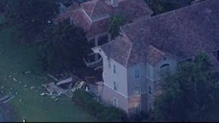 Sinkhole Swallows Florida Villa