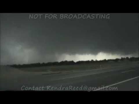May 24, 2011 Tornado 3miles North of El Reno.wmv