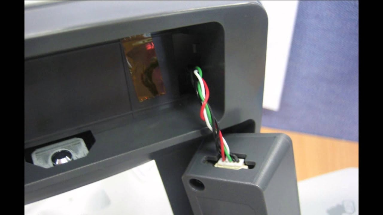 [BenQ FAQ] Projector_How to install PW01 module on MX852UST / MW853UST