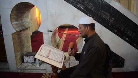 القارئ حسن الزبيدي والمؤذن احمد الجبوري في جامع 17 رمضان
