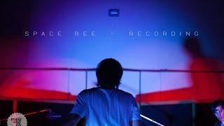 Space bee - Sin Mirar