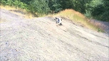 HPI E-Firestorm Flux bashing & jump fails