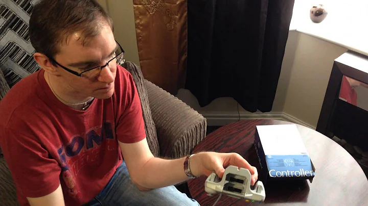 Dreamcast Controller, Visual Memory Unit and Vibration Pack unboxing