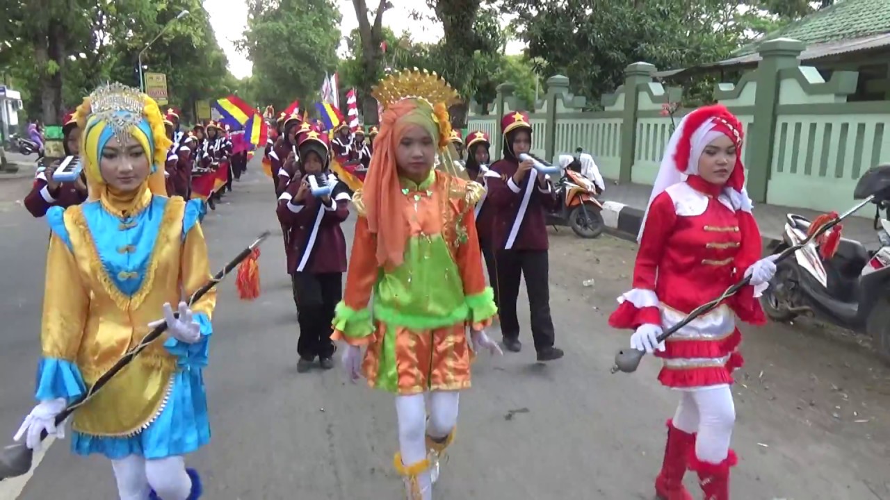 AKSI MARCHING BAND SMP NEGERI 2 KRAMAT, ULANG TAHUN KABUPATEN TEGAL 72 TAHUN