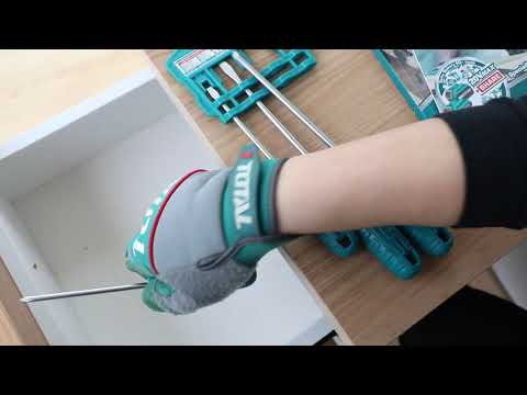   250201 طقم مفك براغي عضم     