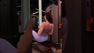 Daily Training 💪🏼 Exercises for your back and shoulders 🔥 #waifu