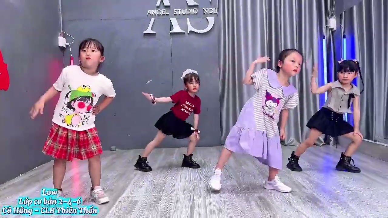 BÙI KHÁNH CHÂU_NHẢY NHÓM