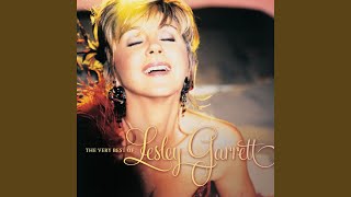 Video voorbeeld van "Lesley Garrett - O Waly Waly (Scottish Folk Song)"