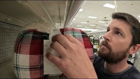Public ASMR - Tapping at Target