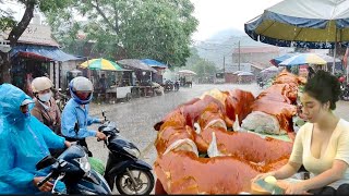 Empty Streets, Full Tray: Roast Pork Can’t Beat the Rain
