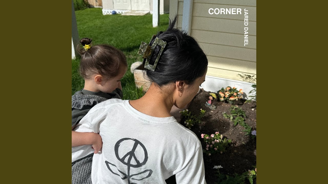 Guarda Corner su YouTube Guarda Corner su YouTube