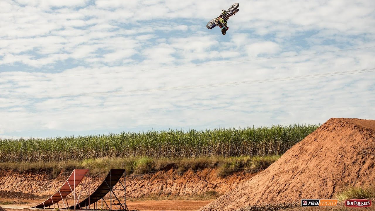 Real Moto 2016: Clinton Moore