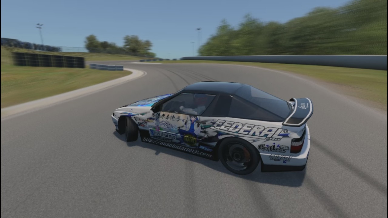 [LFS]- 3 Laps at fernbay club (inv).