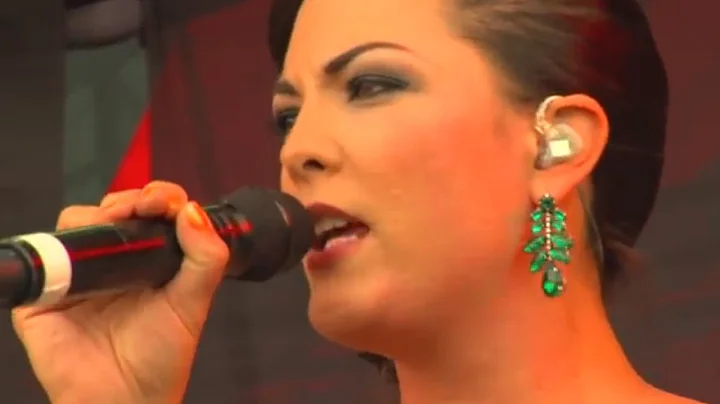 Caro Emerald Live - A Night Like This @ Sziget 2012