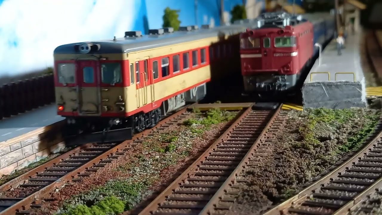 普通列車同士の行違い