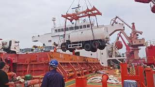 Loading Video Of Bulk Cargo Ships