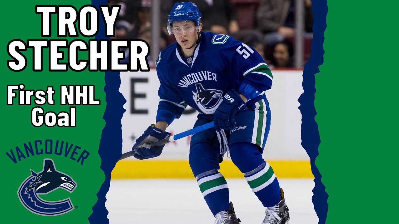 Troy Stecher #51 (Vancouver Canucks) first NHL goal Nov 13, 2016 (Classic NHL)