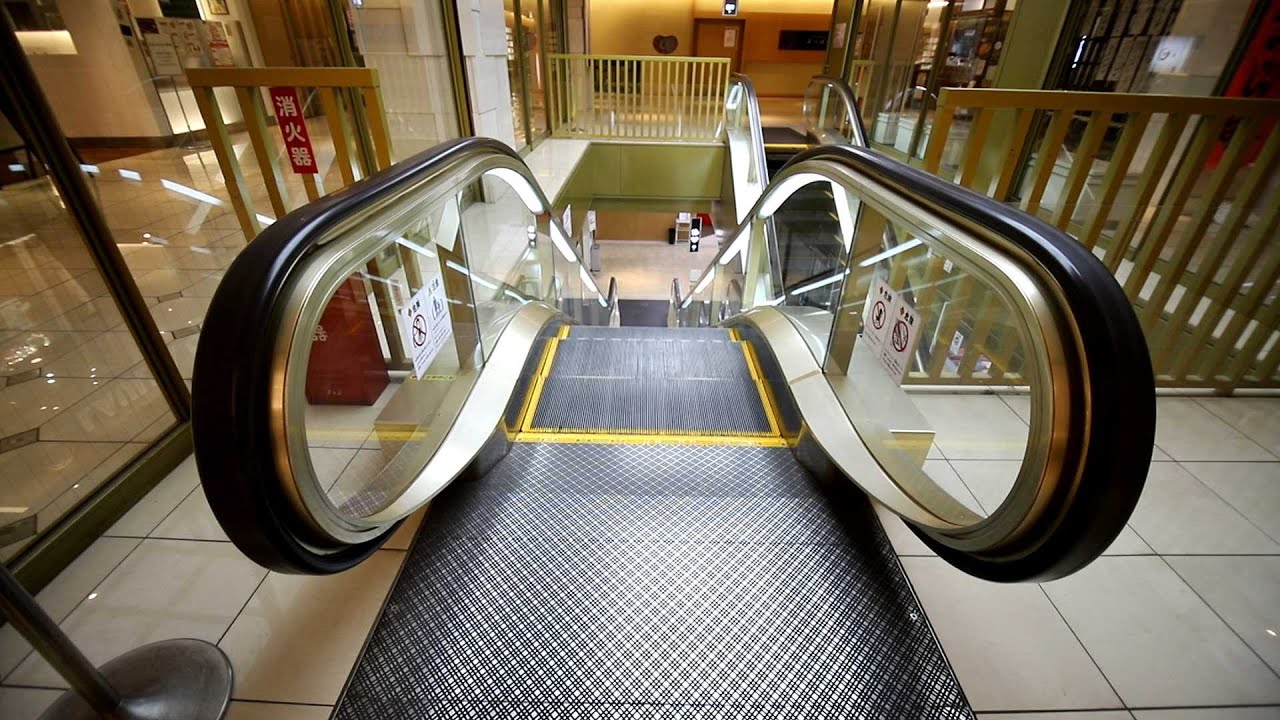 【東芝製】岐阜高島屋　降りエスカレーター