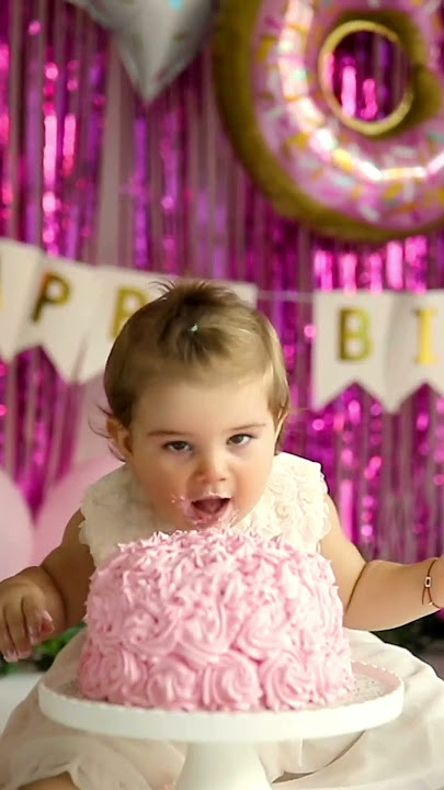 🎉 Happy 1st Birthday to our little princess! 👑 #happybirthday #birthday #HappyBirthday2youofficial