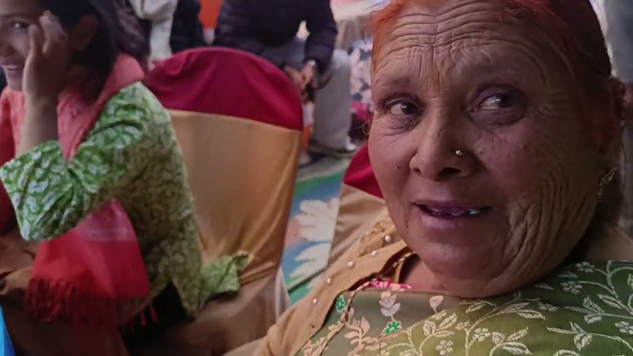 आज गये हम सगाई में डुंगरी गाँव