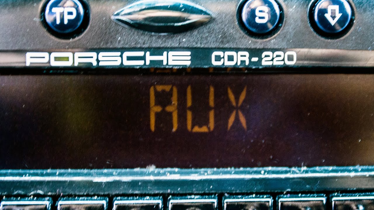 Как добавить вход Aux в Porsche Boxster 986