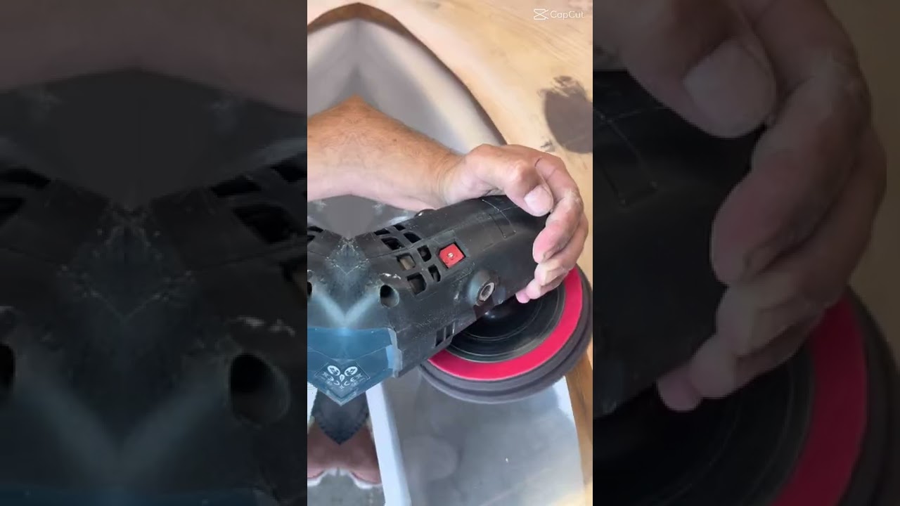 Tischmanufaktur Picassi Tisch Unikate aus Baumplatten mit Epoxidharz veredelt - Design by Picassi