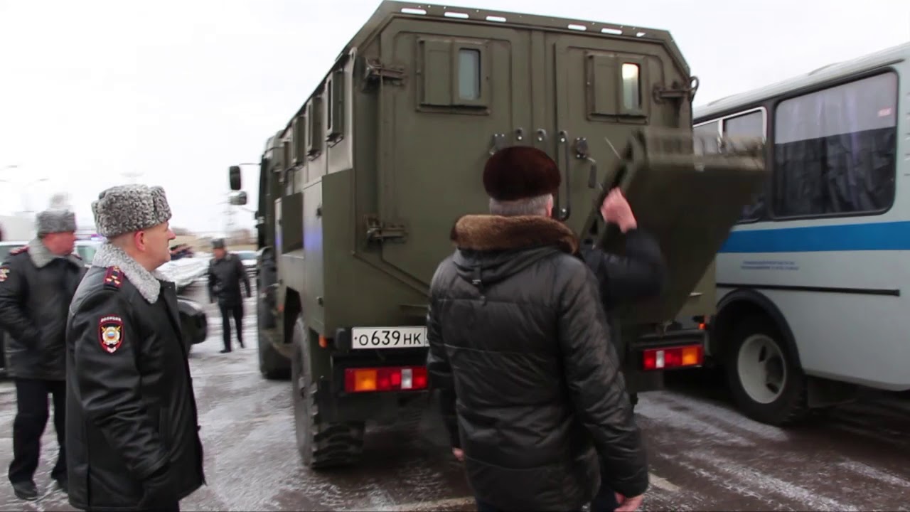 Кинологическая машина полиции