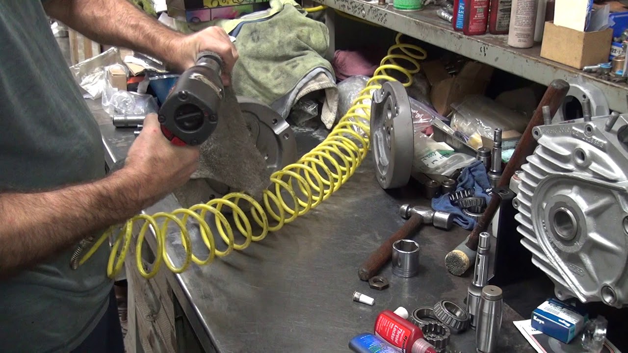 1958 FLH panhead 104 lowerend rebuild FLH 74ci flywheel balancing