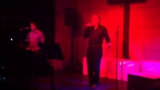 ELIAS MORALES / CANTA / CIERRO MIS OJOS